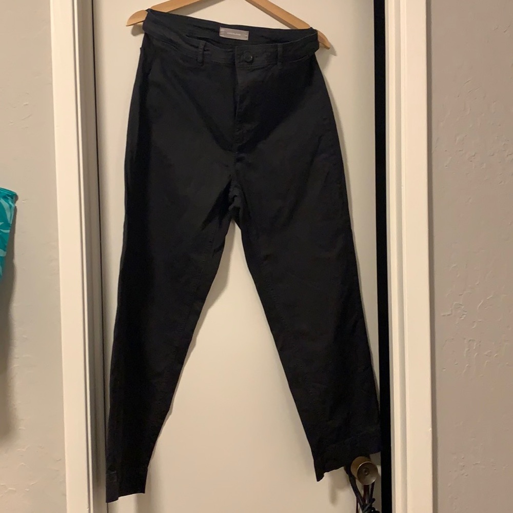 Everlane lightweight straight leg crop pants